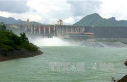 17 giờ ngày 29/8, Thủy điện Tuyên Quang đóng 1 cửa xả đáy 